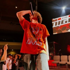 THERE FOR ME - Vennisay