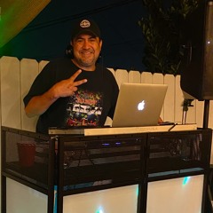DJキャレド&E-クラス・プレゼンツ・ライヴ・フロム・ザ・305～マイアミ番外地 DJ Khaled & E-Class Present Live from the 305  | AllMusic