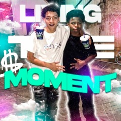 Living they moment❤️🫂