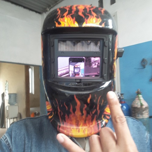 russian_roulette_remix_stadium_7955474845523327147.mp3
