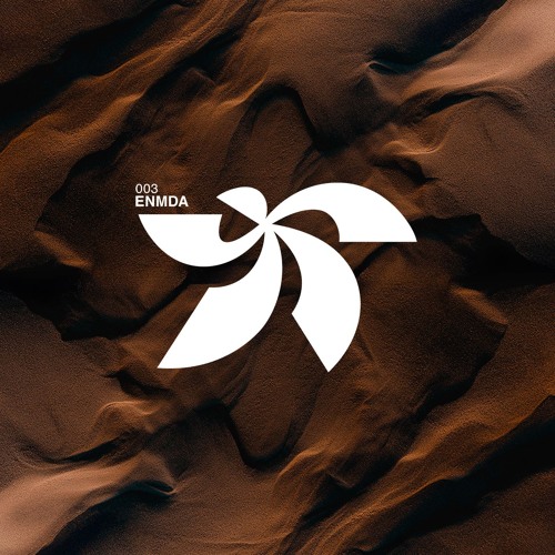 Premiere: GCOD — Omelas [ENMDA003]