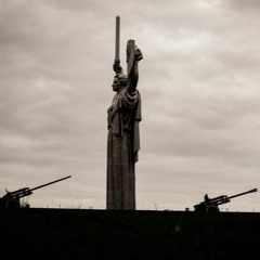 BESTIE MENSCH pray fore ukraine