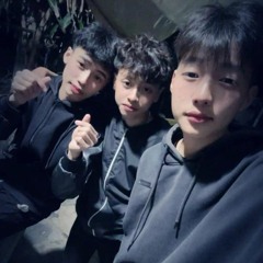Kẻ Thật Lòng Phía Sau Remix