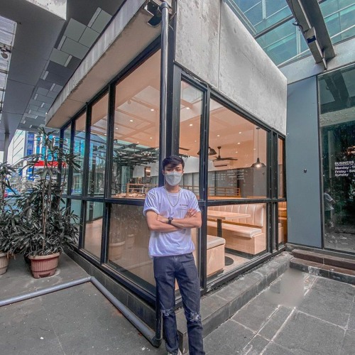 =PELUKAN TERAKHIR= - ( DIMASPRADOJO )