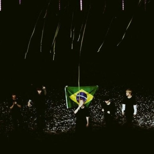 Cypher pt 4 + FIRE (live in Brazil)