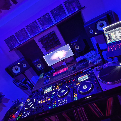 The Pitcher 25 Years Tribute mix
