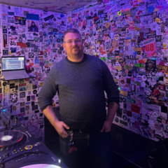 Fuzzy Radio with Dave Stringer Hughes @ The Lot Radio 01-05-2026