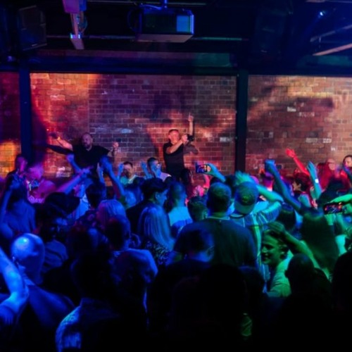 Dancing & Grooving - Stuart Curry 03 - 04 - 2024