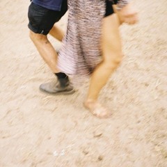 Acker pflügen auf dem Feldsalat