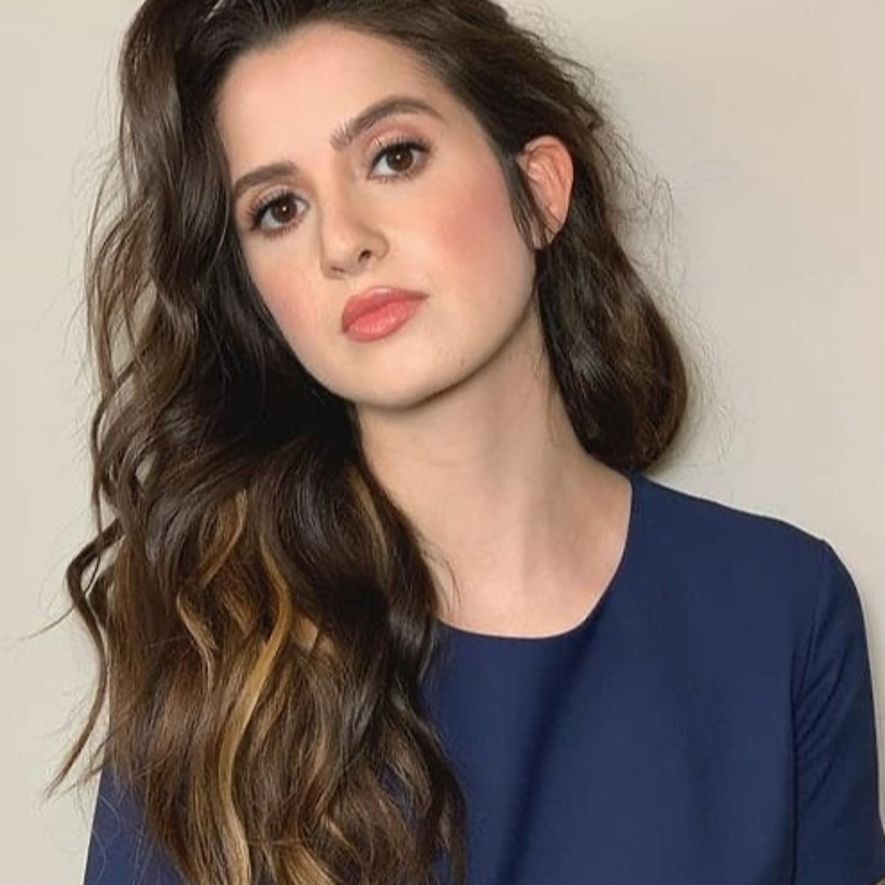 Laura Marano on Breaking it Down with Frank MacKay - 'Superbad' & Austin & Ally