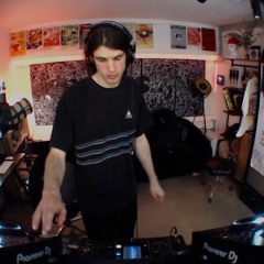 Stresshead on Voices Radio - 28.4.2024