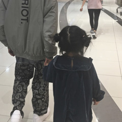 nước mắt anh đã rơi rồi nén hết những nỗi đau... - LUKE ft. LOUU