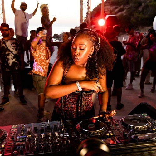 Charisse C B2B ReaDaSoul 030323
