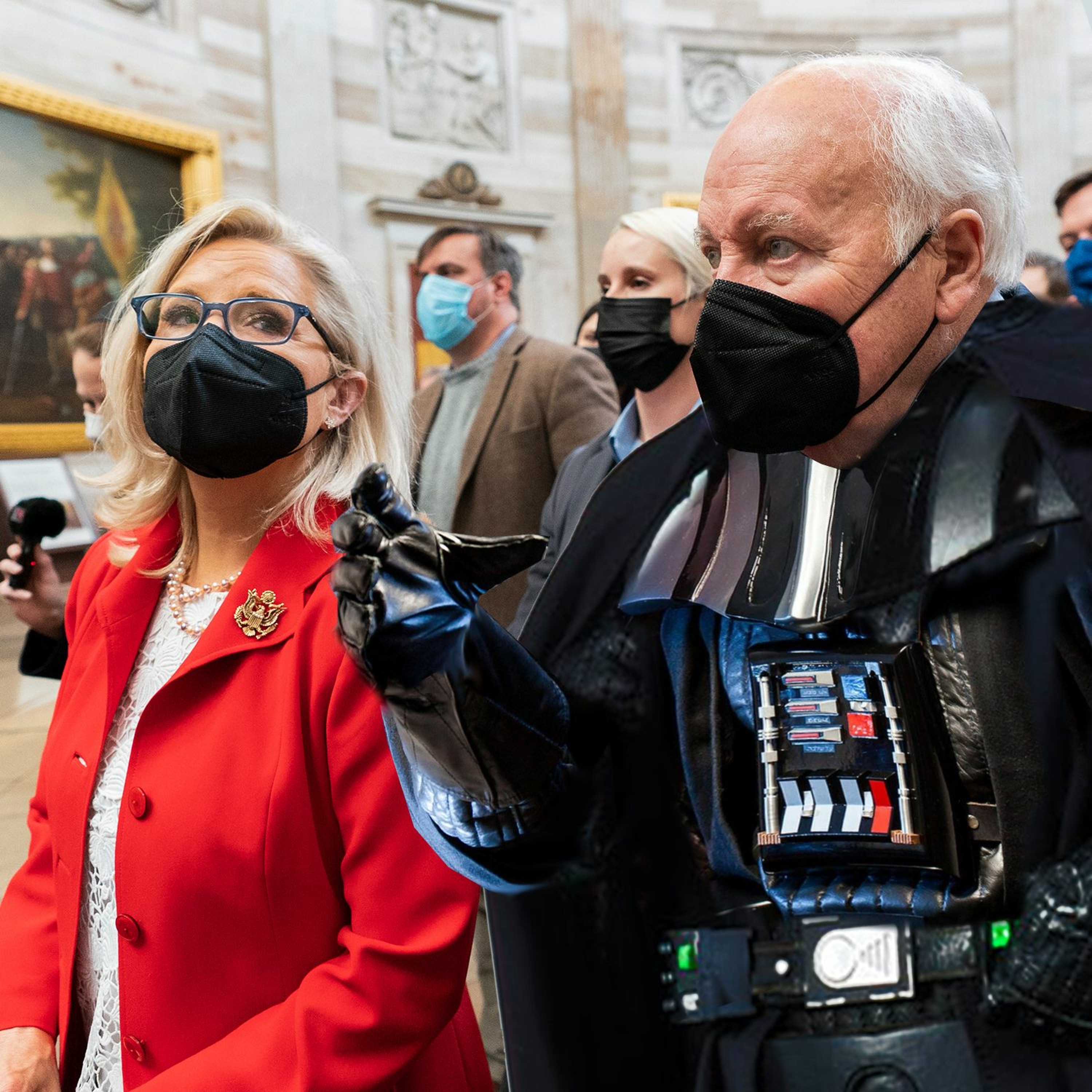 Rehabilitating Cheney, Jan 6 QAnon Casualties, Getting Covid Pt 1 of 2