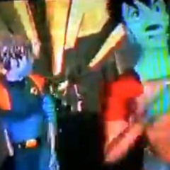 daggering