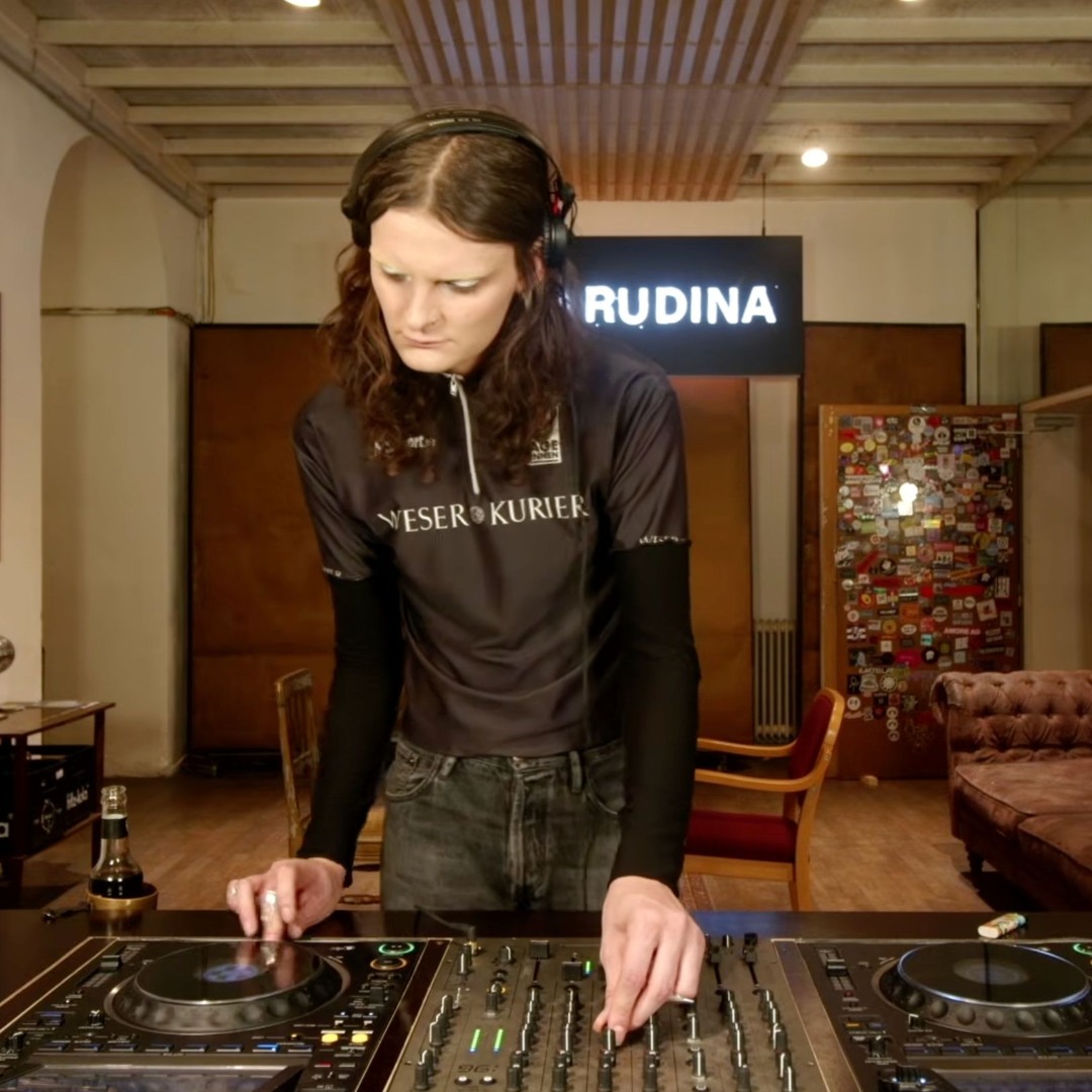 Stream Krohm | Radio Rudina x FM4 by Radio Rudina | Listen online for ...