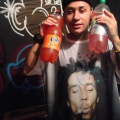 Falsos mc's fingem consumir codeína (prod.YoungClan) feat. Youngclan