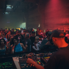 LVRIN - Untitled ( live Outline 24 )