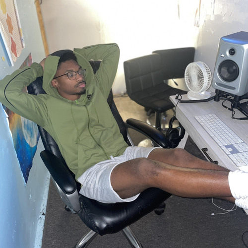 just sittin’ here foolin’ around (prod. justxrolo)