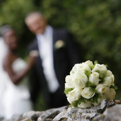 Seul(e) - "Alone" in English - Felicia!