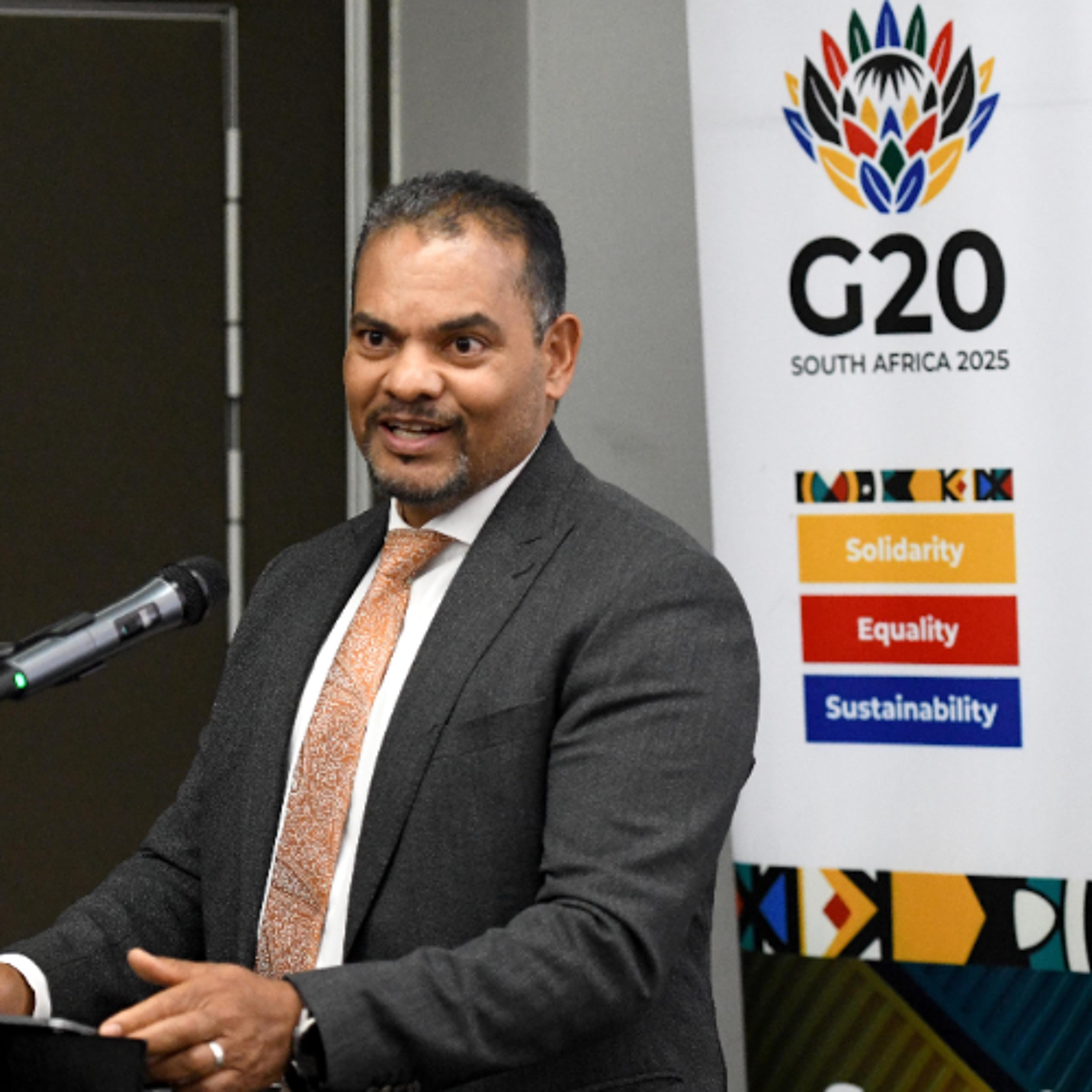 Deputy Minister Alvin Botes