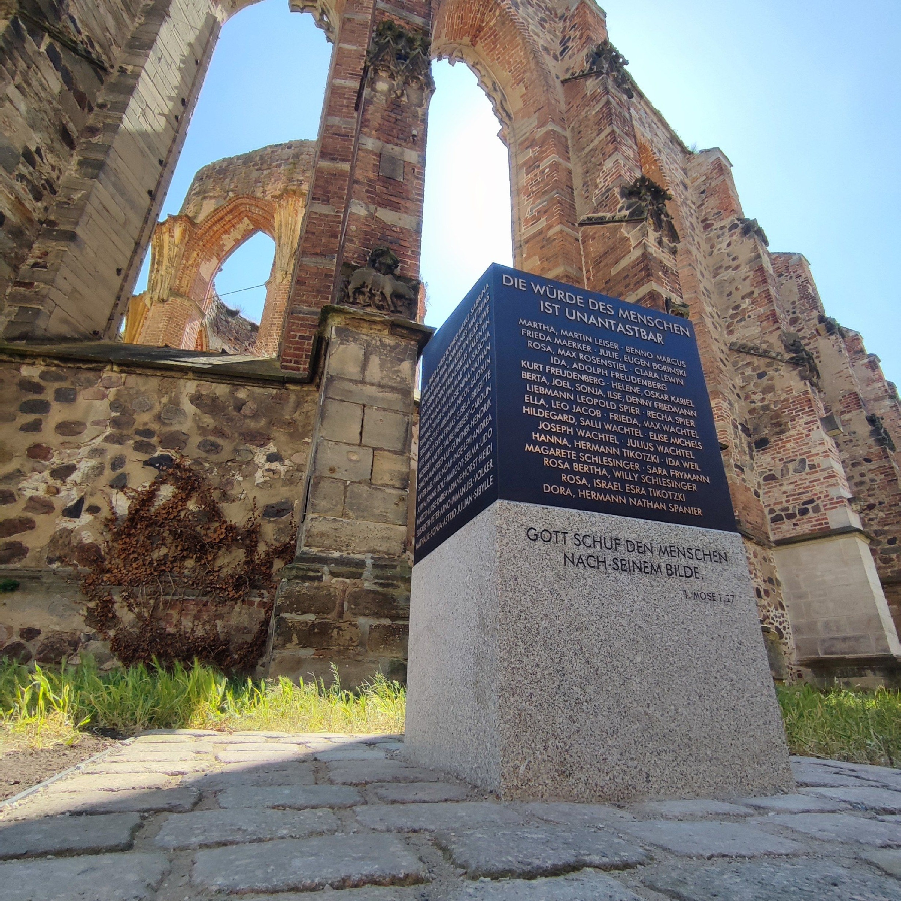 Die Kirche bei radio SAW