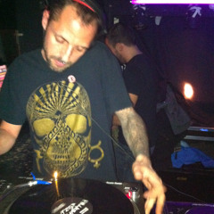 eL PuTo caRDi - Deficiente Dance Music