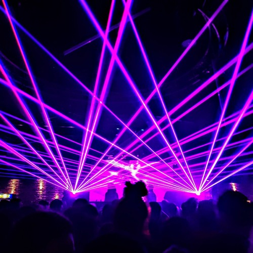 INITIALIZE  & ILITSYA - DONT GIVE UP ON LOVE