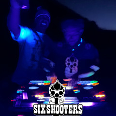 SIX SHOOTERS POP UP SET