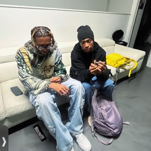 Showing out ! Prod!Slattsgotit