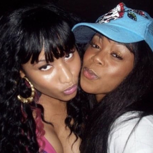POUND TOWN 2 x HOLLABACK GIRL