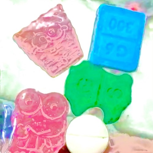 HyperRave. (^_−☆