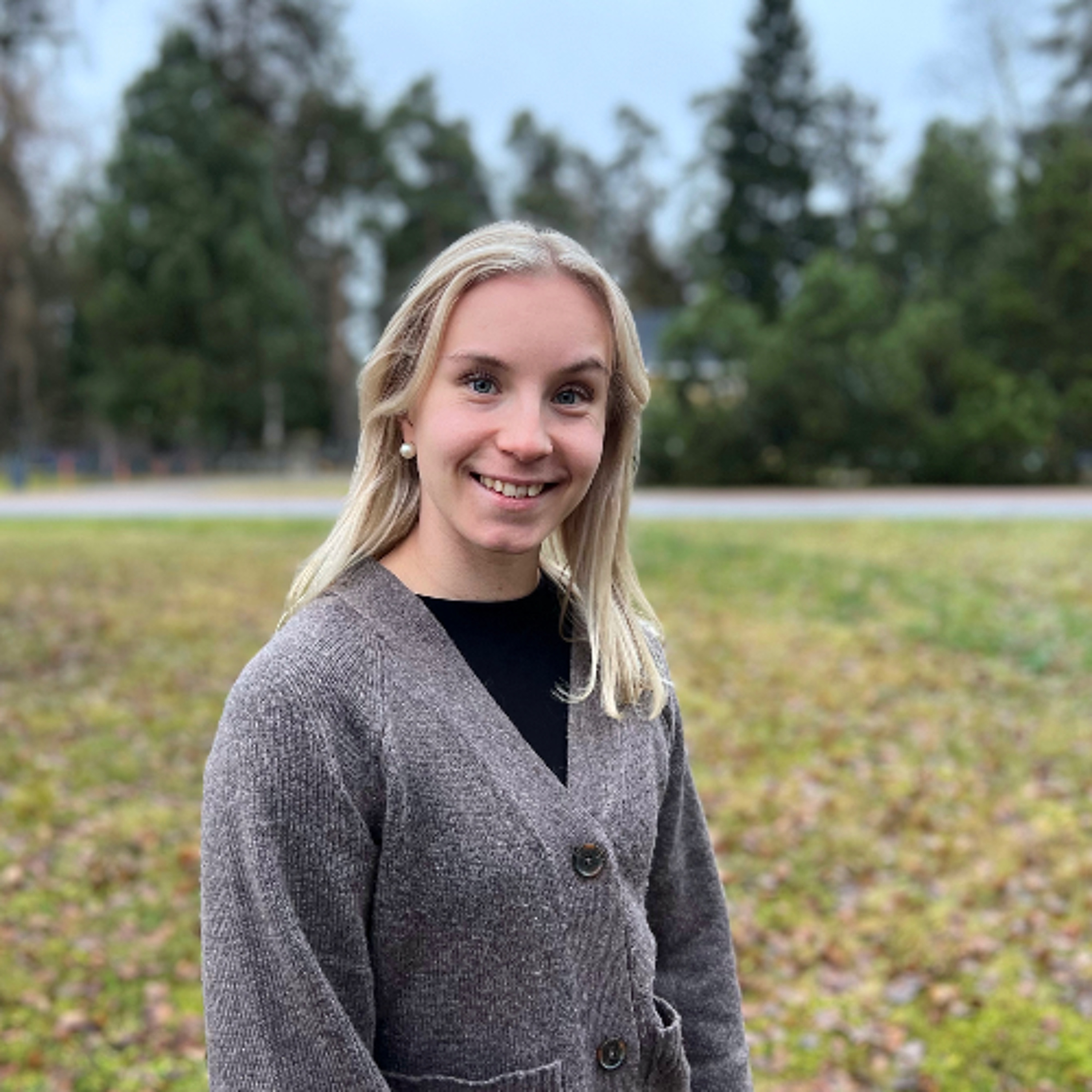 ”Kyllä mä osaan ja pärjään” – Iina Gröhn löysi Wellnessmalli-kisamatkalta uudenlaisen itsevarmuuden episode artwork