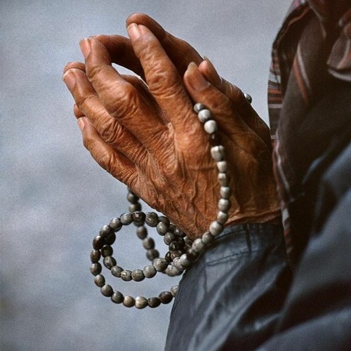 أنشودة ايقنت ان الله يجبر خاطري | منصور السالمي