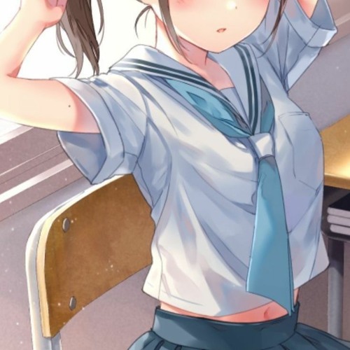 교복 입은 고삼 보면 집으로 데려와 몸보신 시켜주고 싶네요 물론 응원하는 순수한 마음입니다만