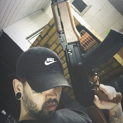 REALSETE - ESTRESSE ME ENTRISTECE (Prod. Neumann x 808 Dope)