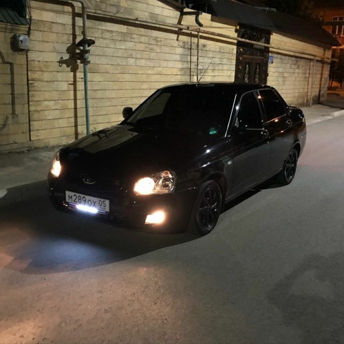 черная приора 3