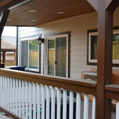 What Services Does a General Contractor Provide?