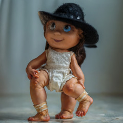 Gritty Gal (Stripped)
