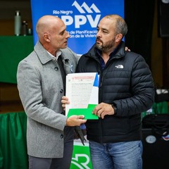 Alejandro Echarren-En Allen, 32 familias recibieron la escritura de su vivienda