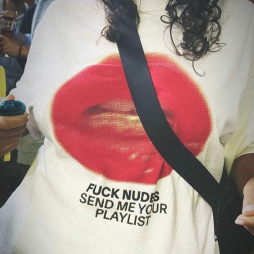 MIMI - 🚀 F*CK NUDES, SEND ME YOUR PLAYLIST ❤️‍🔥