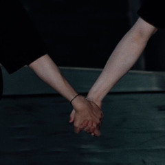 ♡︎Fly me to the moon♡︎.