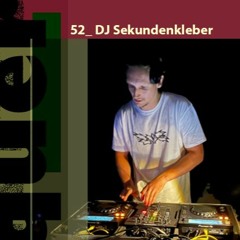 querfeld_52: DJ Sekundenkleber