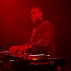 Deep in the groove - 8 Oct 25 (Techno)