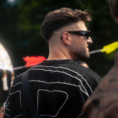 40 ton(e)s on your ears