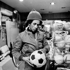 Dennis Morris: Life + Music - Gifts for the kids in Trenchtown