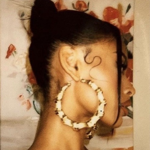DREAM GIRL