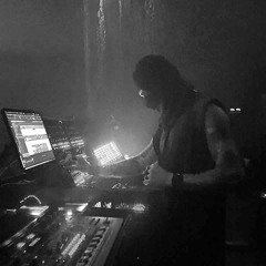 Kir Kts [live] @ Walls 31.08