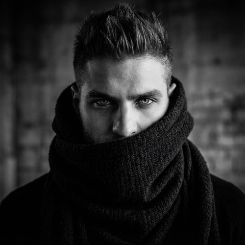 9. ADG YNGR - RUN DROP