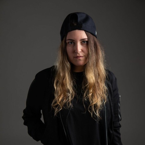 Magnetic Mix 213: Avi Sic